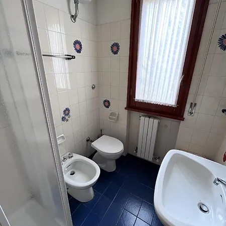 Nunzia - Trilocale Con Terrazzo Vista Mare E Doppi Servizi